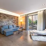 Italicon Ii Apartamento Cos